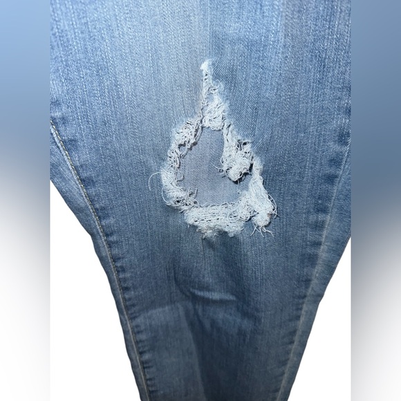 Mid Rise Boyfriend Jeans Levi's Signature women’s size 18 raw hem - Picture 10 of 13